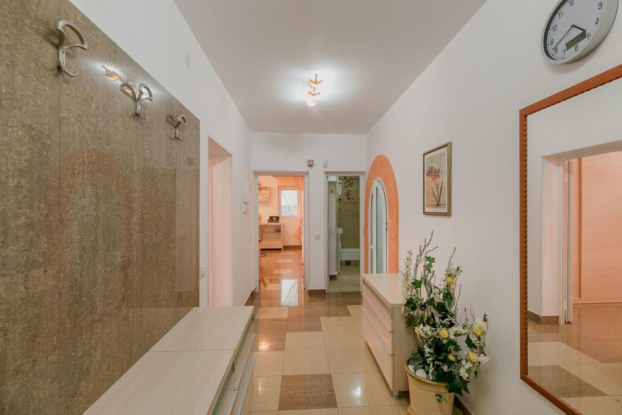 Palm Point Apartment Petrovac ภายนอก รูปภาพ