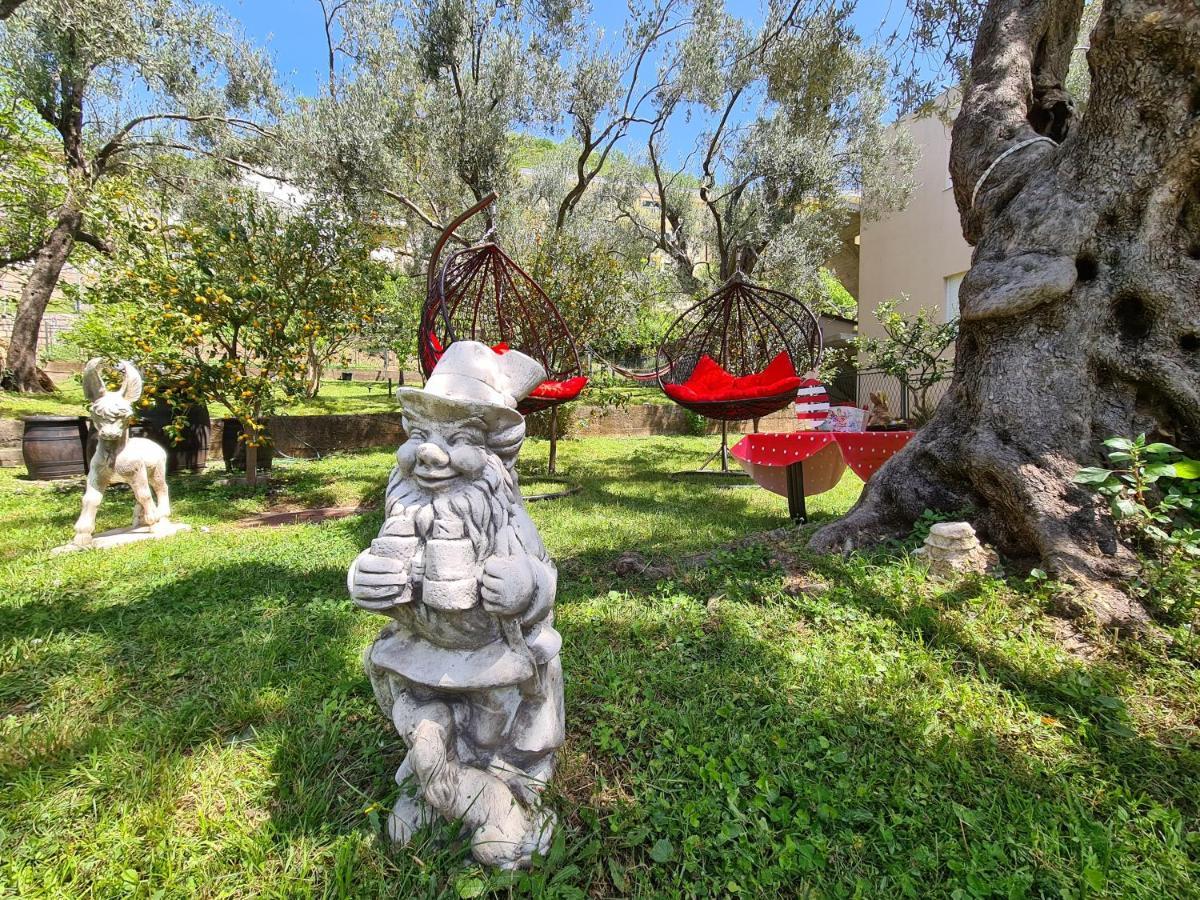 Palm Point Apartment Petrovac ภายนอก รูปภาพ