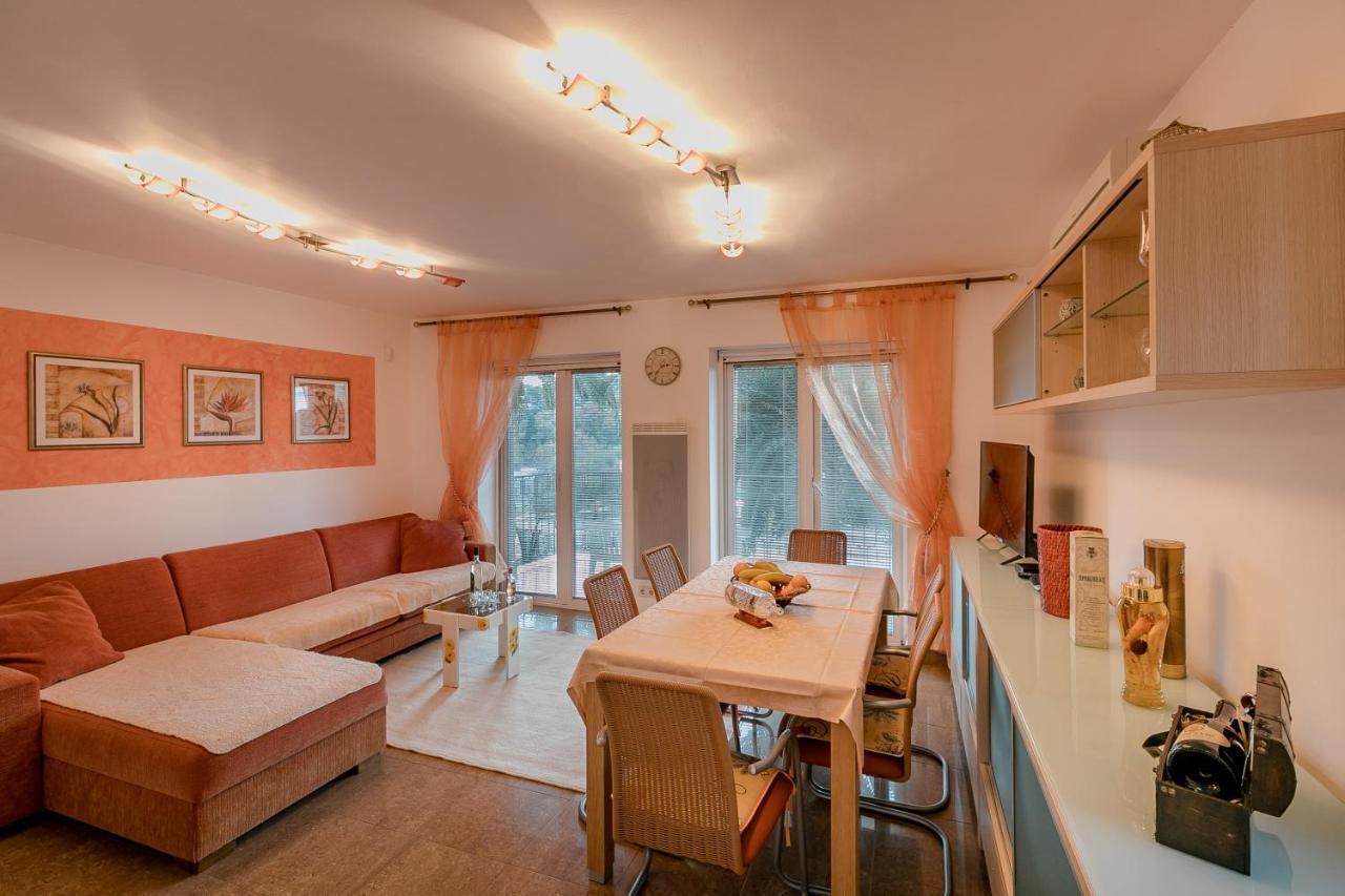 Palm Point Apartment Petrovac ภายนอก รูปภาพ